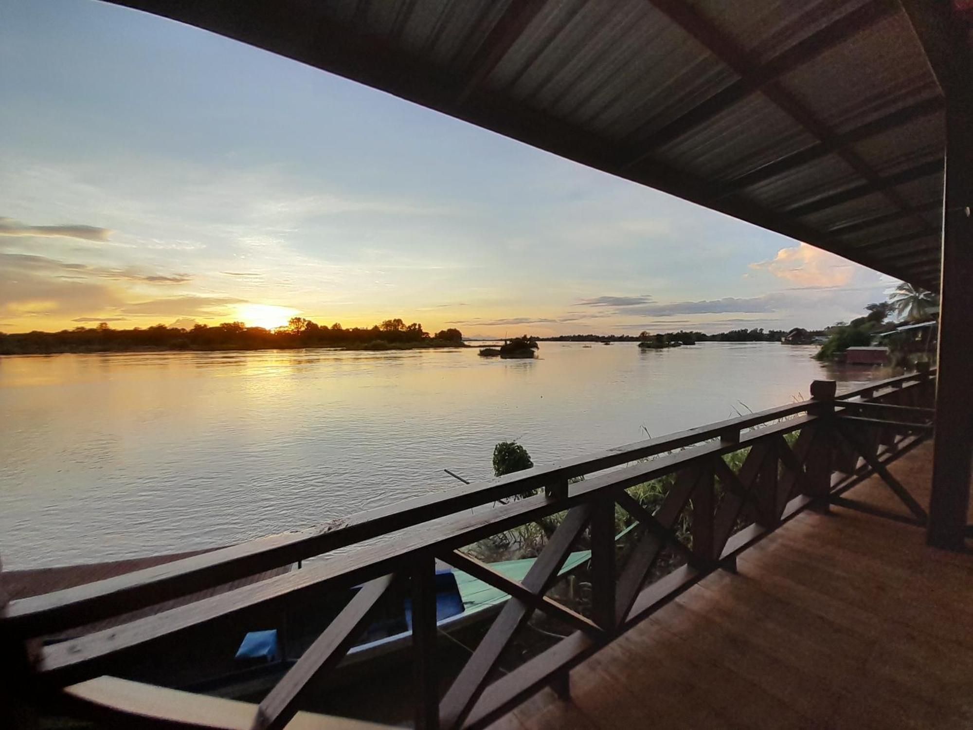 Dondet Vixay Sunset And River View Ban Dondét 외부 사진